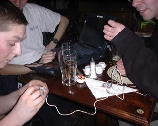 hh20000303 Photo 01