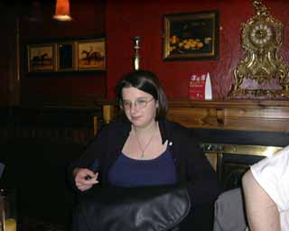 hh20010907 Photo 03